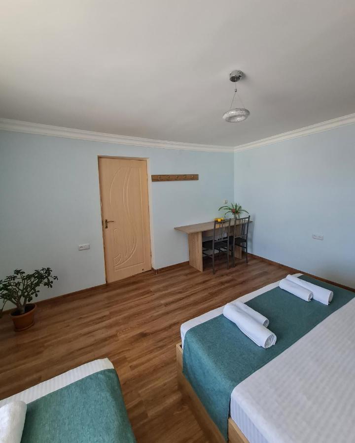 Seva Guesthouse And Cottages Byurakan Екстер'єр фото