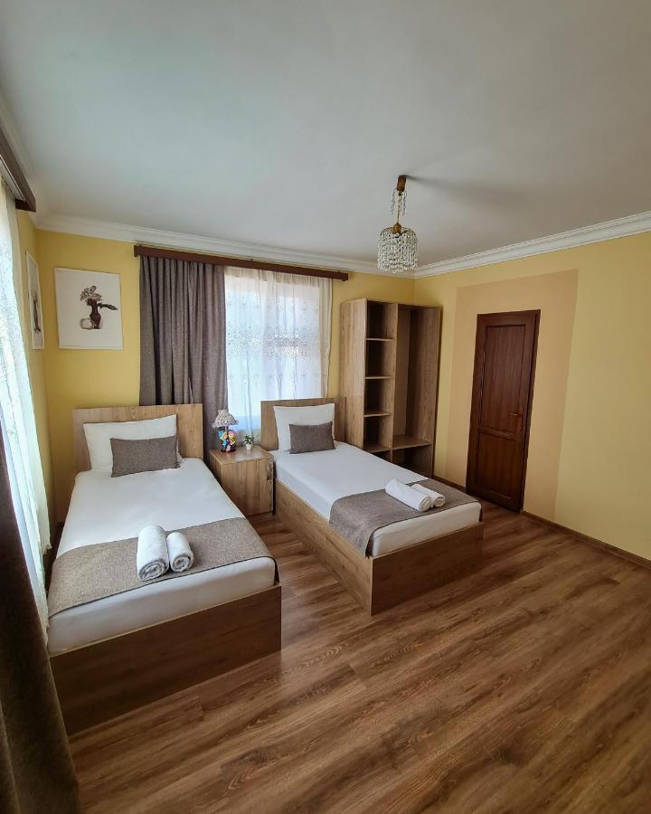 Seva Guesthouse And Cottages Byurakan Екстер'єр фото