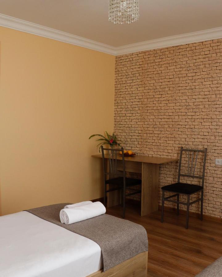 Seva Guesthouse And Cottages Byurakan Екстер'єр фото
