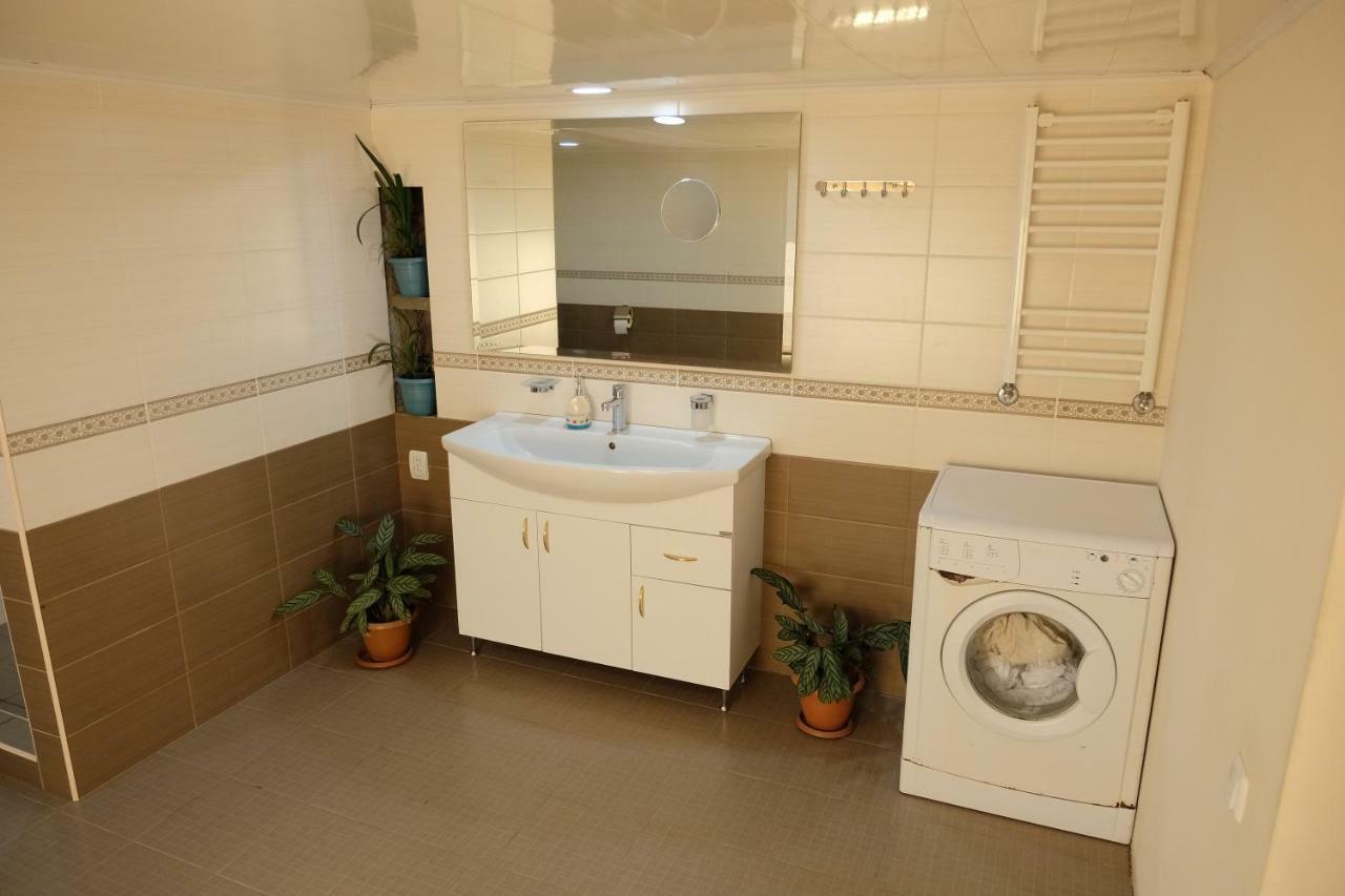 Seva Guesthouse And Cottages Byurakan Екстер'єр фото